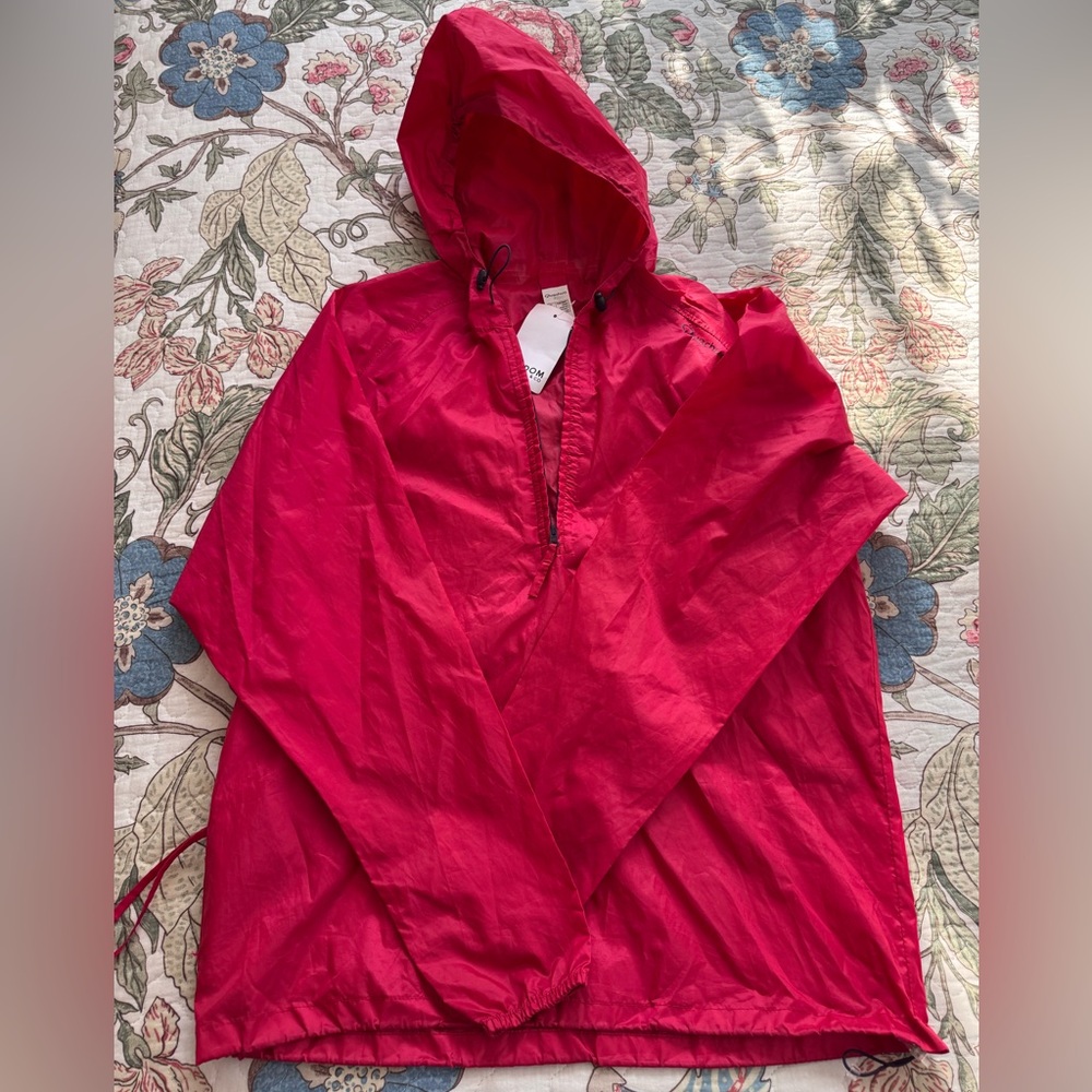 Quechua Oxylane Hooded Windbreaker